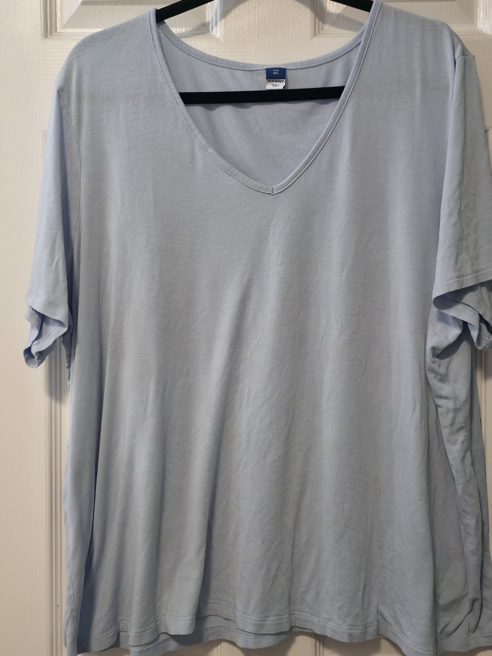 Old Navy Luxe Women's Light Blue V-Neck Short Sleeve Tee